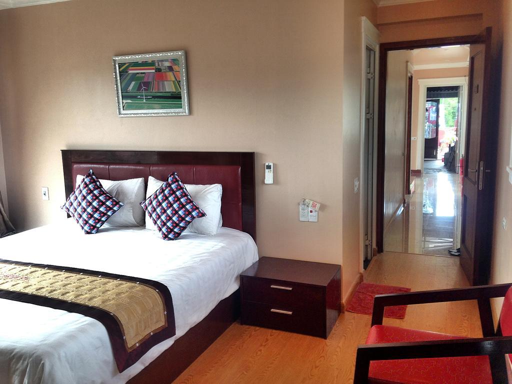 Hong Ky Boutique Hotel Дьенбьенфу Экстерьер фото